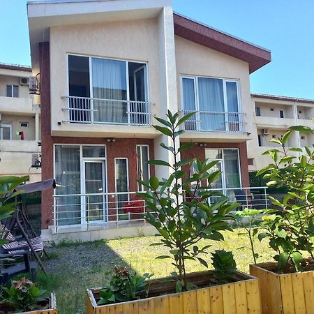 Apartment Imeri Ureki Luaran gambar
