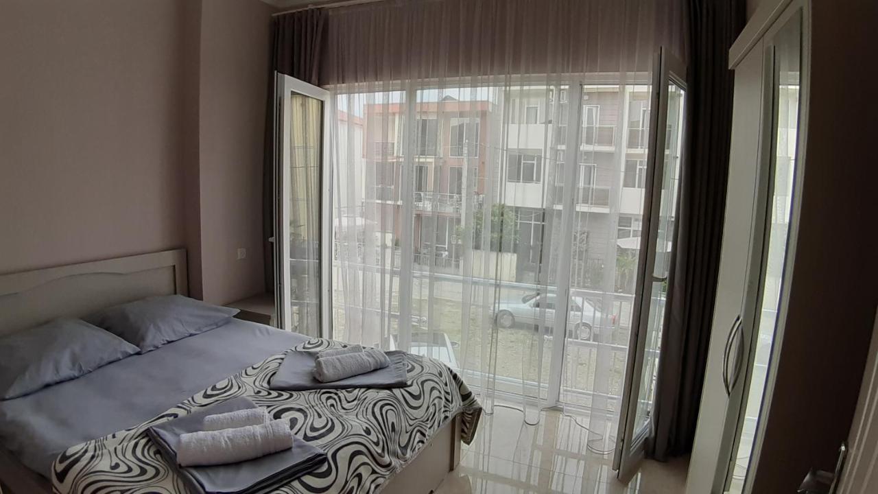 Apartment Imeri Ureki Luaran gambar