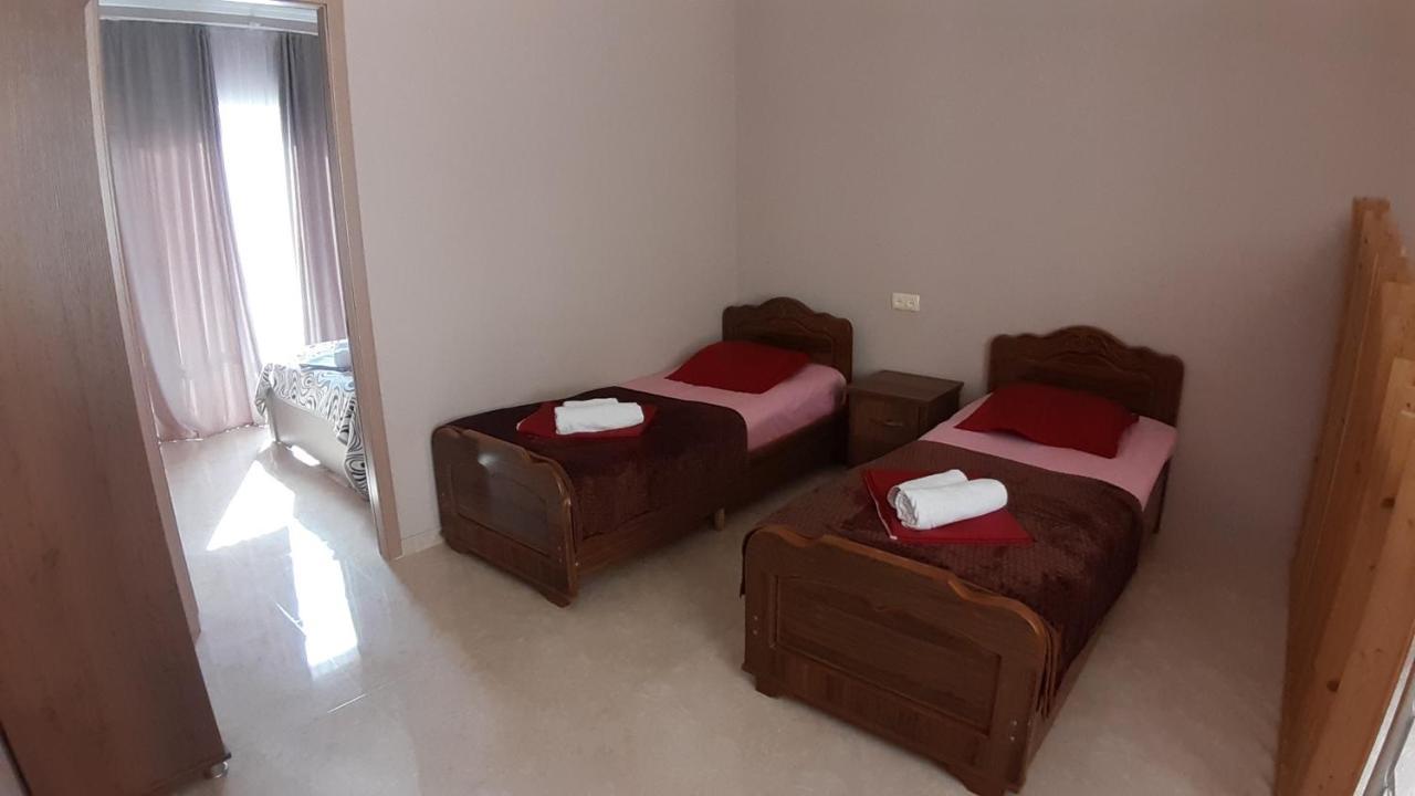 Apartment Imeri Ureki Luaran gambar
